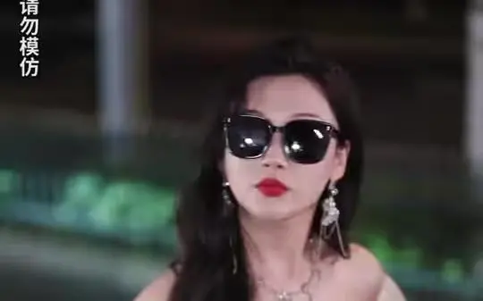 《都市超级神眼》：屌丝逆袭？超能力背后的欲望与救赎，爆笑解压！